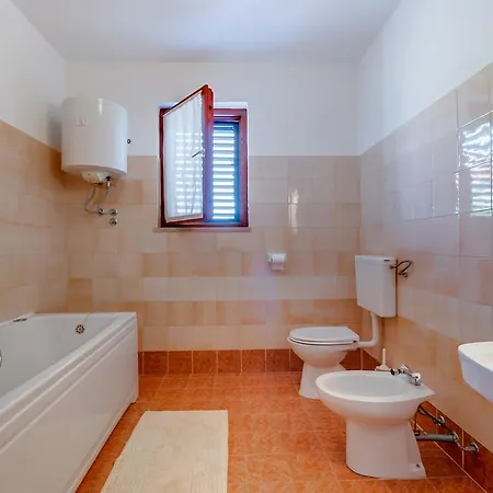 Apartment Marisa Mali Losinj Exterior photo